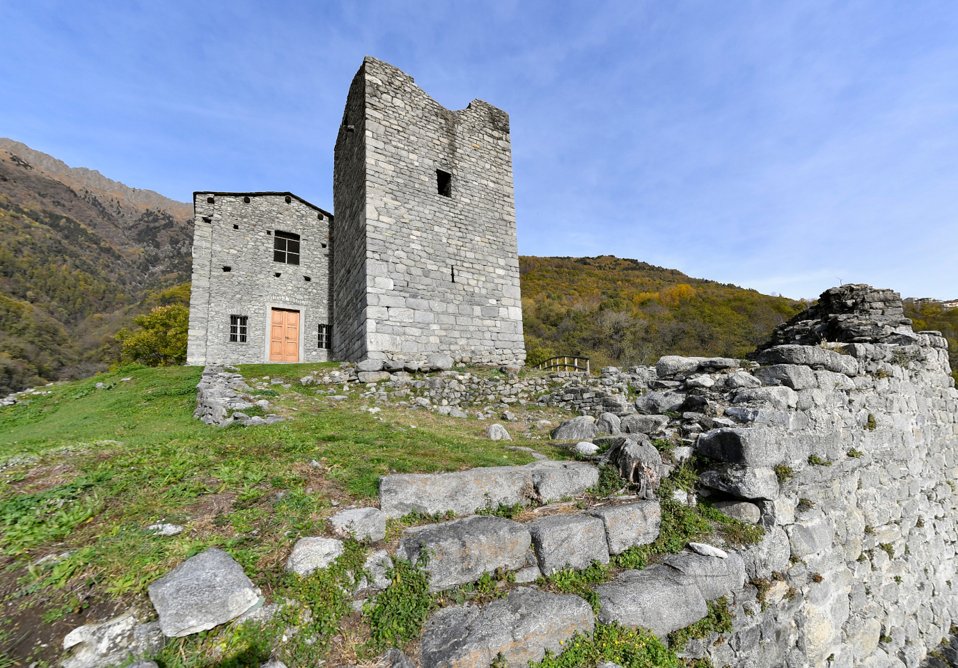 castello di domofole a mello