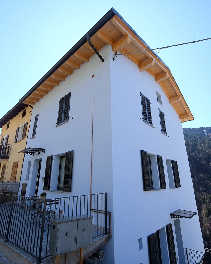 casa azzurra esterno