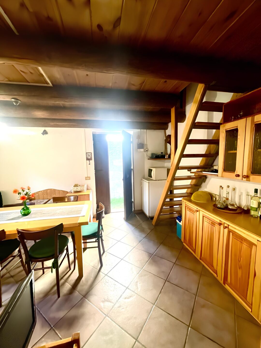Cucina-soggiorno_The Climber's house