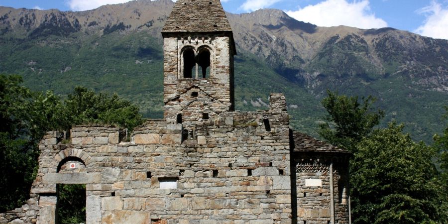 abbazia di san pietro in vallate cosio valtellino