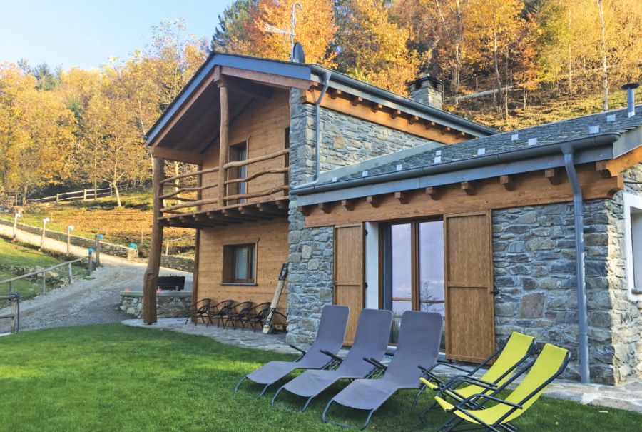 Esterno agriturismo fattoria didattica Sempreverde Arzo