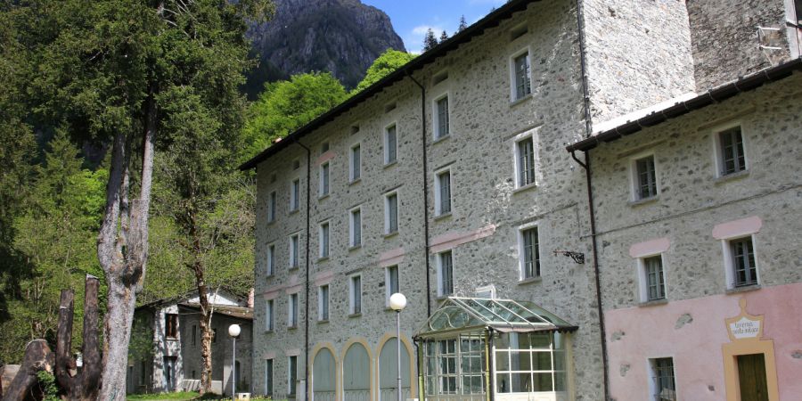 Bagni Masino sentiero dei borghi