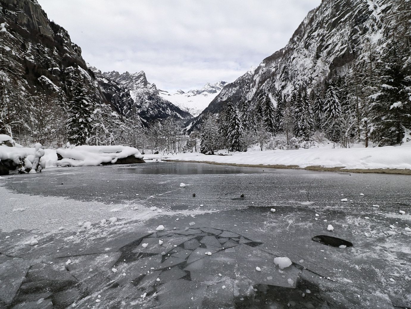 val di mello inverno ciaspolate