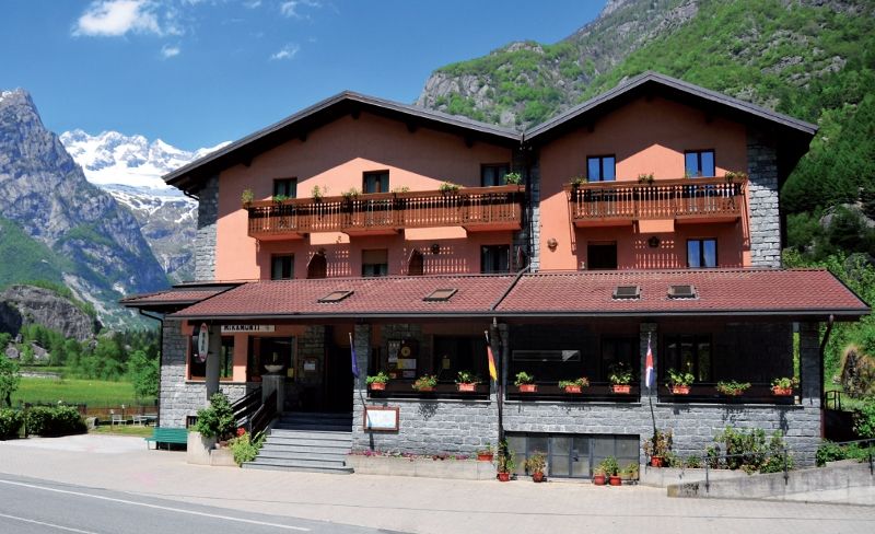 Albergo Ristorante Miramonti Val Masino